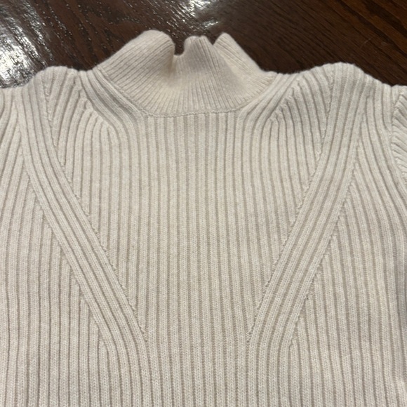 H&M Cream Ribbed Mini Dress - Picture 2 of 6